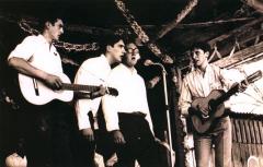 Julio Unamuno, Juan Mari Narvaez, Gotzon Bikuña eta Raul Calvo.