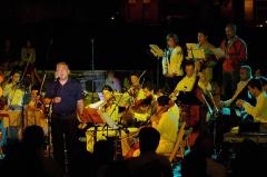 Et Incarnatus orkestrarekin, Tolosaren 750. urtemuga ospatzeko kontzertuan, 2006an. Argazkia: Jon Urbe / Argazki Press