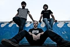 Berri Txarrak-eko gaur egungo kideak: Gorka Urbizu, Galder Izagirre eta David Gonzalez. Argazkia: berritxarrak.net