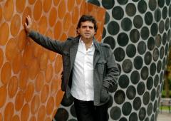 "Zuhaitz okerretan gora noa" diskoaren aurkezpenean. Argazkia: Jon Hernaez / Argazki Press