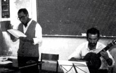 Bitoriano Gandiaga poetarekin. 