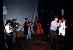 Zazpi Eskaleren azken kontzertua Bilboko Kafe Antzokian (1999). Argazkia: Berria
